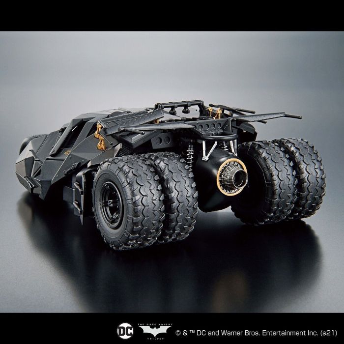 1/35 Scale Batmobile / Tumbler ("Batman Begins" Version) Model Kit