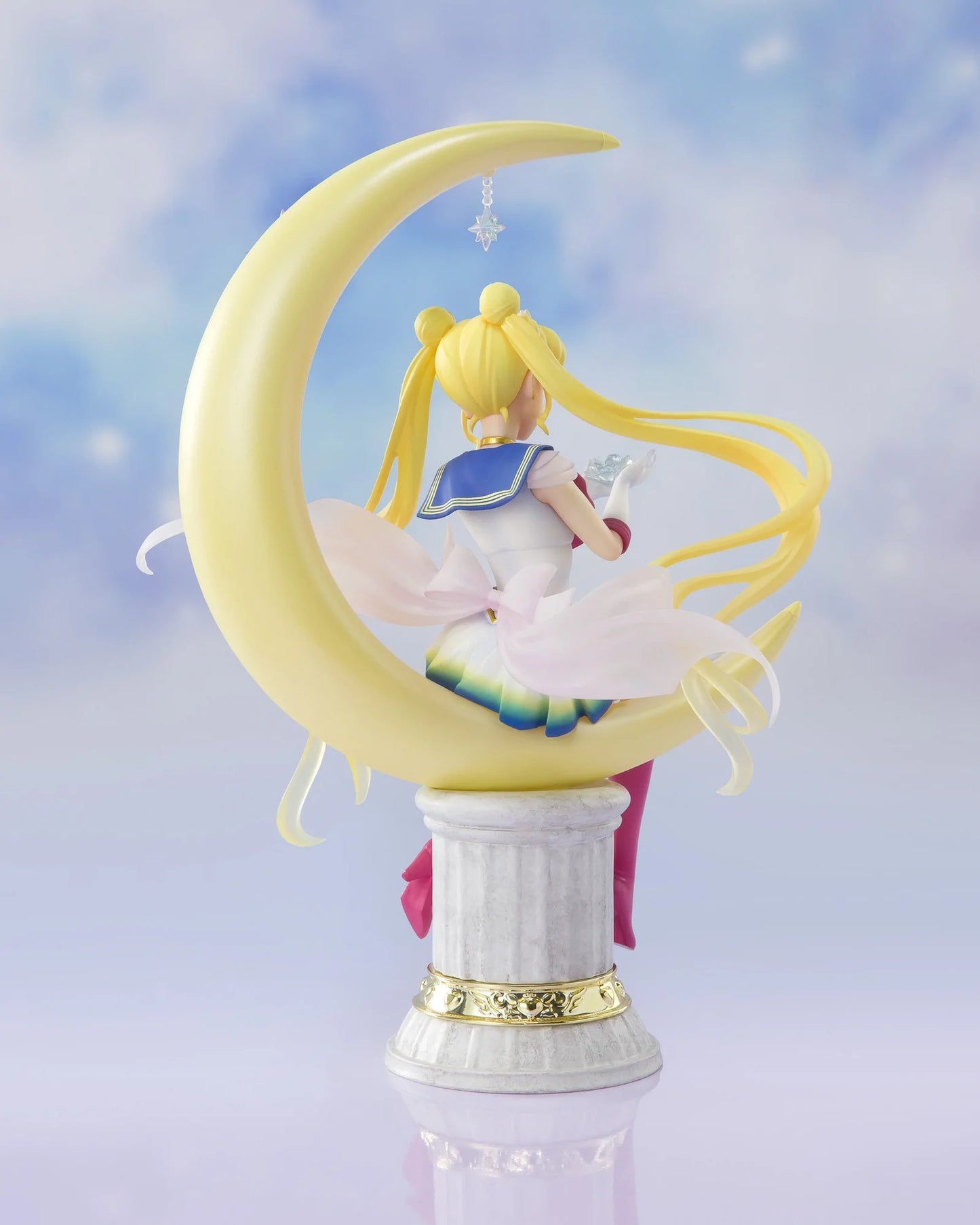 Pretty Guardian Sailor Moon Eternal The Movie - Super Sailor Moon Figure (Bright Moon & Legendary Silver Crystal)
