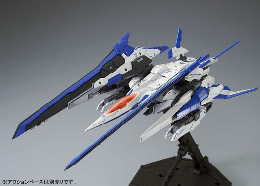 MG GN-0000+GNR-010/XN Gundam 00 XN Raiser